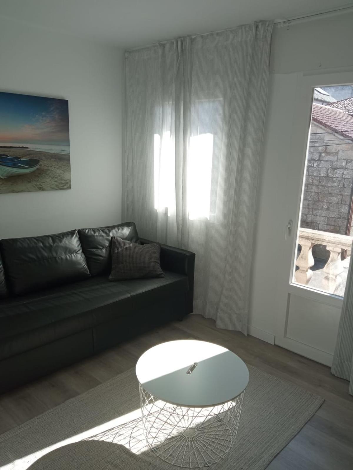Apartamentos La Capilla Villanueva De Arosa Exterior photo